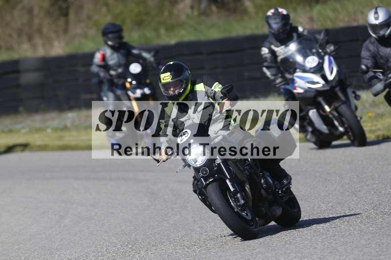 /01 02.04.2026 MAZ ADR/Gruppe gelb Gruppe gruen/29